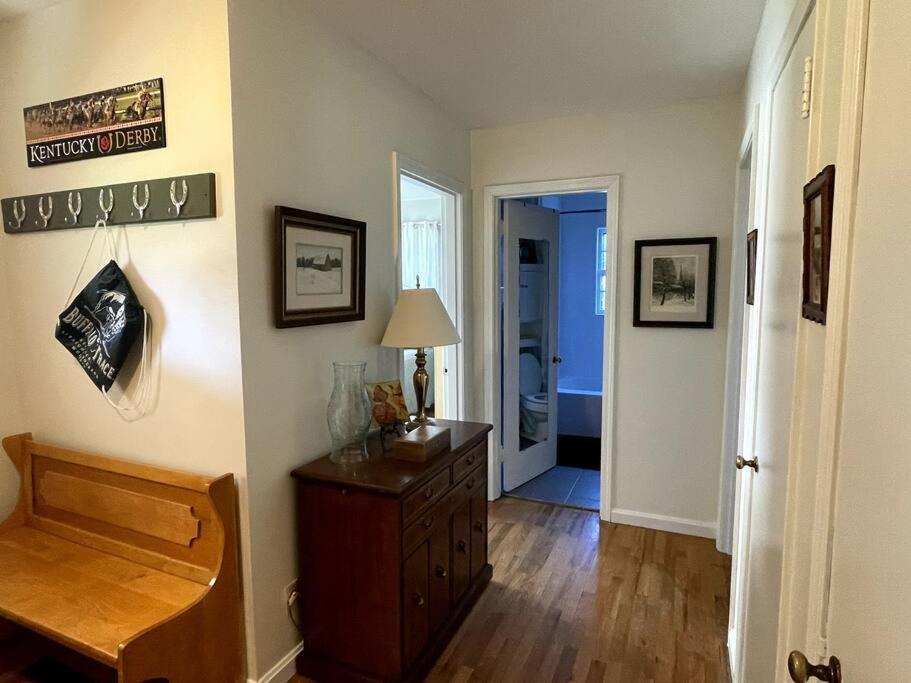 The Bourbon & Horse Country Epicenter Vila Frankfort Exterior foto