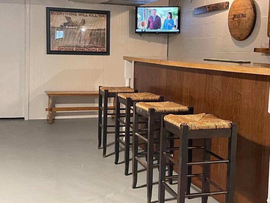 The Bourbon & Horse Country Epicenter Vila Frankfort Exterior foto