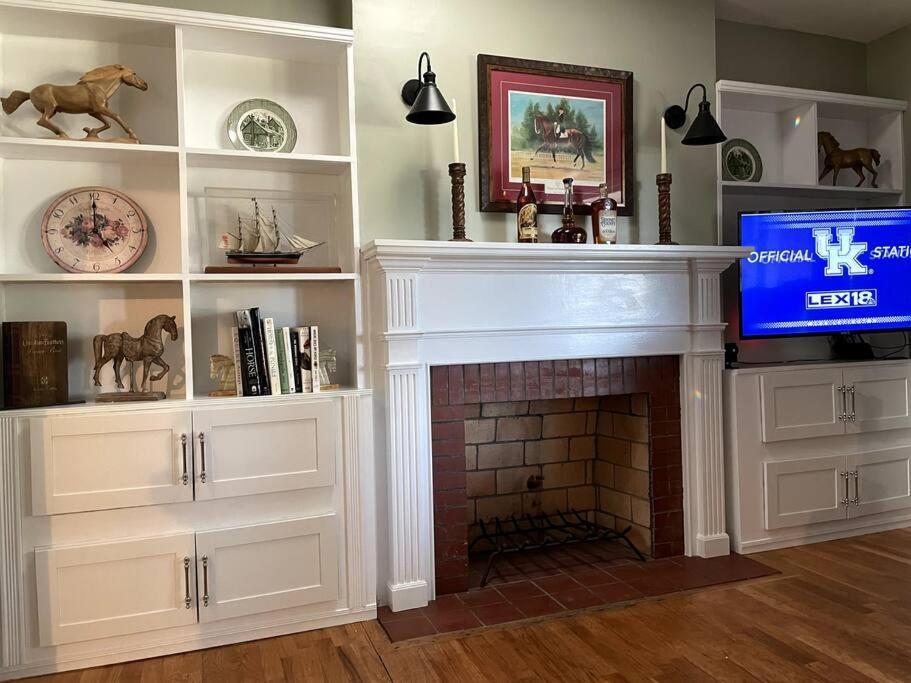 The Bourbon & Horse Country Epicenter Vila Frankfort Exterior foto